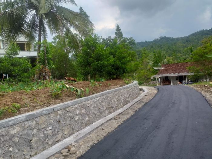 Jalan Mulus Ekonomi Gerak 01